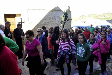 Imágenes de la romería a Ujué de Figarol, Olite, Mélida y Carcastillo.