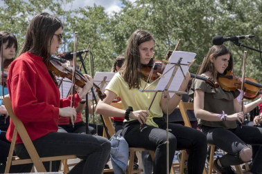 Barañáin se viste con sonidos en el Día de las escuelas de música de Navarra