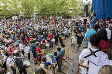 Barañáin se viste con sonidos en el Día de las escuelas de música de Navarra