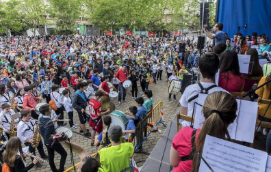 Barañáin se viste con sonidos en el Día de las escuelas de música de Navarra