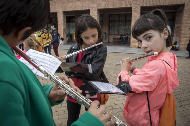 Barañáin se viste con sonidos en el Día de las escuelas de música de Navarra