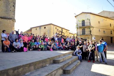 Imágenes de la primera Marcha del Rosado en San Martín de Unx
