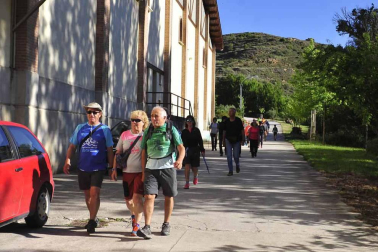 Imágenes de la primera Marcha del Rosado en San Martín de Unx