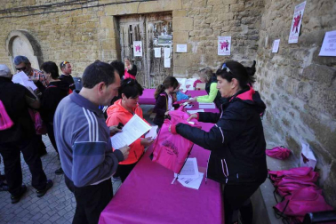 Imágenes de la primera Marcha del Rosado en San Martín de Unx