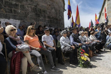 Miles de personas conmemoraron el intento de fuga del fuerte en el que participaron 795 presos