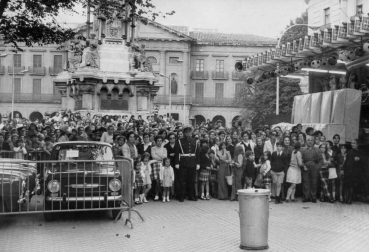 Imágenes entre 1952-1994 de esta tradición en Pamplona.