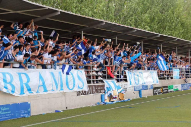 Imágenes del partido de ascenso a Segunda B entre el Cirbonero y Guadalajara