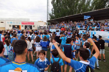 Imágenes del partido de ascenso a Segunda B entre el Cirbonero y Guadalajara