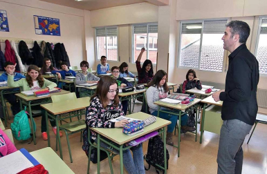 El centro pamplonés protagoniza el 'Cole a cole' del Diario Escolar de la semana del 16 de marzo de 2015.