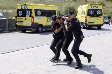 El estadio del C.A. Osasuna fue el lugar elegido para un ejercicio de las fuerzas de seguridad ante un posible ataque.