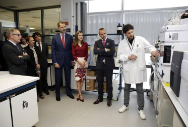 Los Reyes presiden este martes al acto de conmemoración del 25º aniversario de la designación del Centro Nacional de Tecnología y Seguridad Alimentaria (CNTA) - Laboratorio del Ebro como centro tecnológico de carácter nacional.