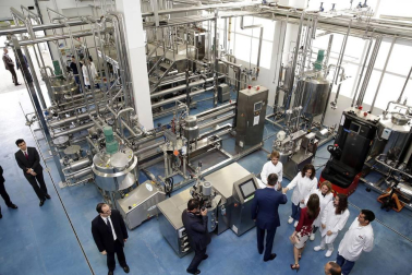 Los Reyes presiden este martes al acto de conmemoración del 25º aniversario de la designación del Centro Nacional de Tecnología y Seguridad Alimentaria (CNTA) - Laboratorio del Ebro como centro tecnológico de carácter nacional.