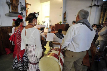 Fotos de la romería en honor a la Virgen del Rocío en Rada 2017