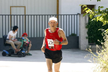 La prueba estuvo marcada por el calor y la exigencia de los 6,7 kilómetros de recorrido quebrado.