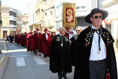 Imágenes de la jornada dedicada al XXVIII Capítulo de la Cofradía del vino de Navarra en Murchante