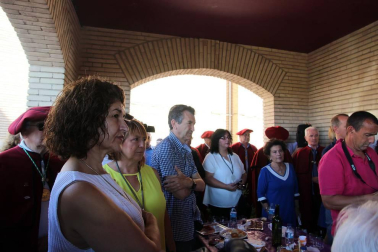 Imágenes de la jornada dedicada al XXVIII Capítulo de la Cofradía del vino de Navarra en Murchante