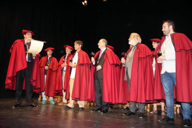 Imágenes de la jornada dedicada al XXVIII Capítulo de la Cofradía del vino de Navarra en Murchante