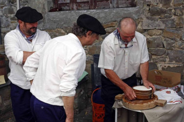 Fotos del Día del queso del Roncal