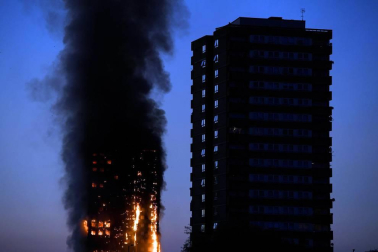 Incendio de la Torre Grenfell, en Londres.