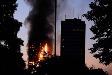 Incendio de la Torre Grenfell, en Londres.