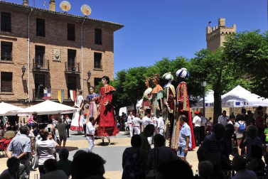 Los auroros de la Ribera Alta animaron el festejo en diferentes puntos de Marcilla. Además de los puestos de artesanía.