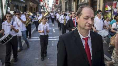 El Corpus congrega a miles de personas en la capital navarra
