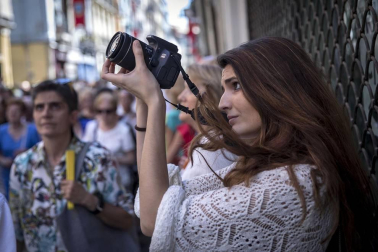 El Corpus congrega a miles de personas en la capital navarra