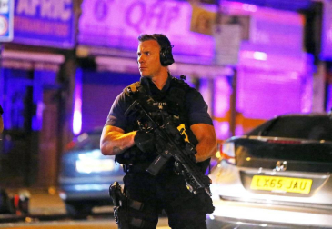 Ataque junto a una mezquita en Londres