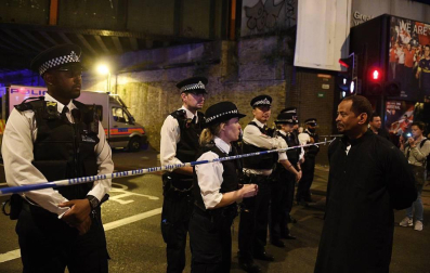Ataque junto a una mezquita en Londres