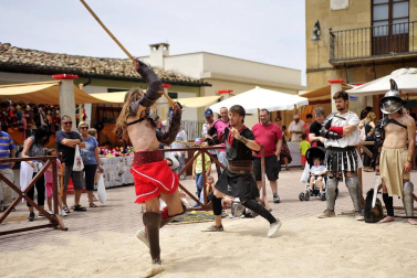 Mendigorría acogió la XVI edición del Festival Romano con el que se pretende impulsar el yacimiento mejor conservado de Navarra