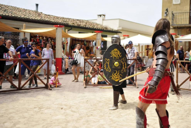 Mendigorría acogió la XVI edición del Festival Romano con el que se pretende impulsar el yacimiento mejor conservado de Navarra
