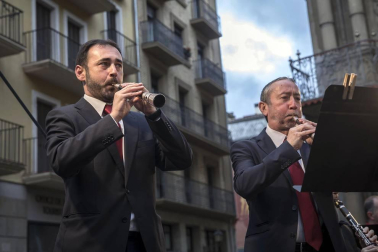 Concierto presanferminero de La Pamplonesa en la plaza Consistorial