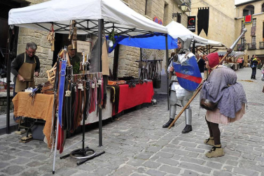 Imágenes de las fiestas medievales en Artajona 2017