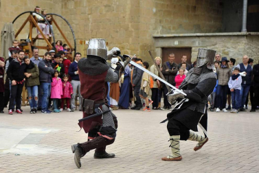 Imágenes de las fiestas medievales en Artajona 2017