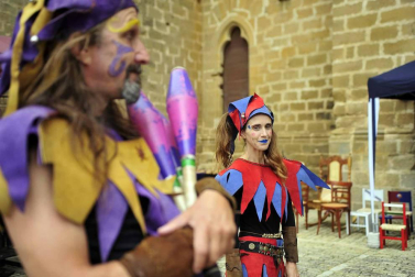 Imágenes de las fiestas medievales en Artajona 2017