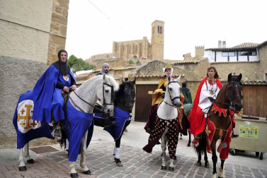 Imágenes de las fiestas medievales en Artajona 2017