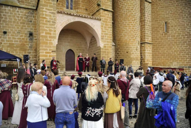 Imágenes de las fiestas medievales en Artajona 2017