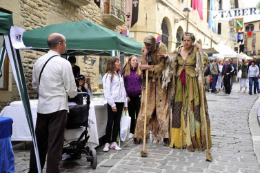 Imágenes de las fiestas medievales en Artajona 2017
