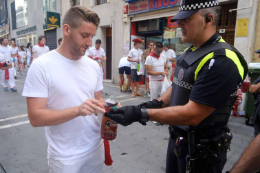 Brandon, de 23 años,vive sus primeros Sanfermines.