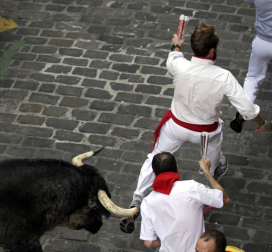 Imágenes exclusivas del primer encierro de 2017 de los fotógrafos de Diario de Navarra.