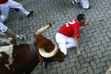 Imágenes exclusivas del primer encierro de 2017 de los fotógrafos de Diario de Navarra.