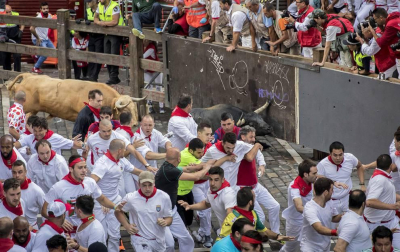 Imágenes exclusivas del primer encierro de 2017 de los fotógrafos de Diario de Navarra.