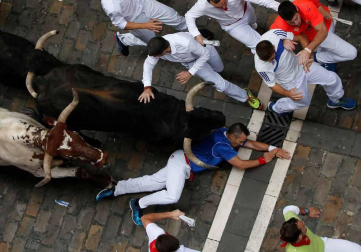 Imágenes del cuarto encierro de San Fermín de Pamplona
