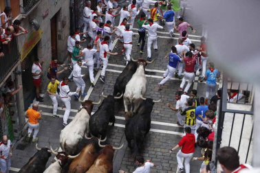 Imágenes del cuarto encierro de San Fermín de Pamplona