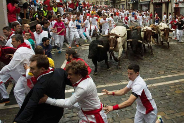 Imágenes del cuarto encierro de San Fermín de Pamplona