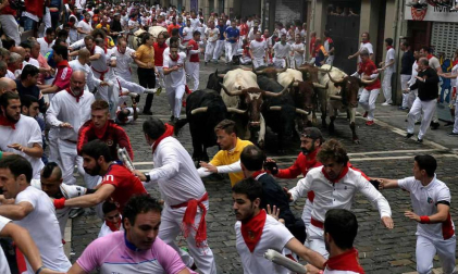 Imágenes del cuarto encierro de San Fermín de Pamplona