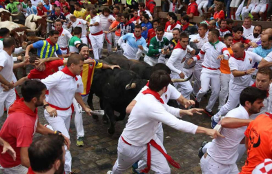 Imágenes del cuarto encierro de San Fermín de Pamplona
