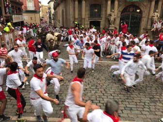 Imágenes del cuarto encierro de San Fermín de Pamplona