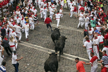 Imágenes del quinto encierro de San Fermín