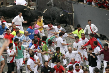 Imágenes del quinto encierro de San Fermín